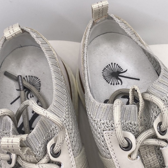 OTBT Speed Leather Woman’s Sneakers in Mist - Picture 4 of 11